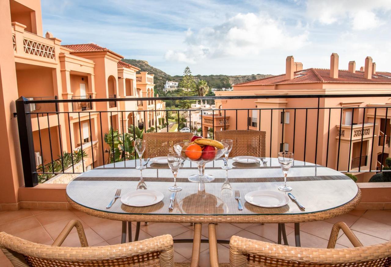 Stunning 2 Bedroom 500m To Apartment