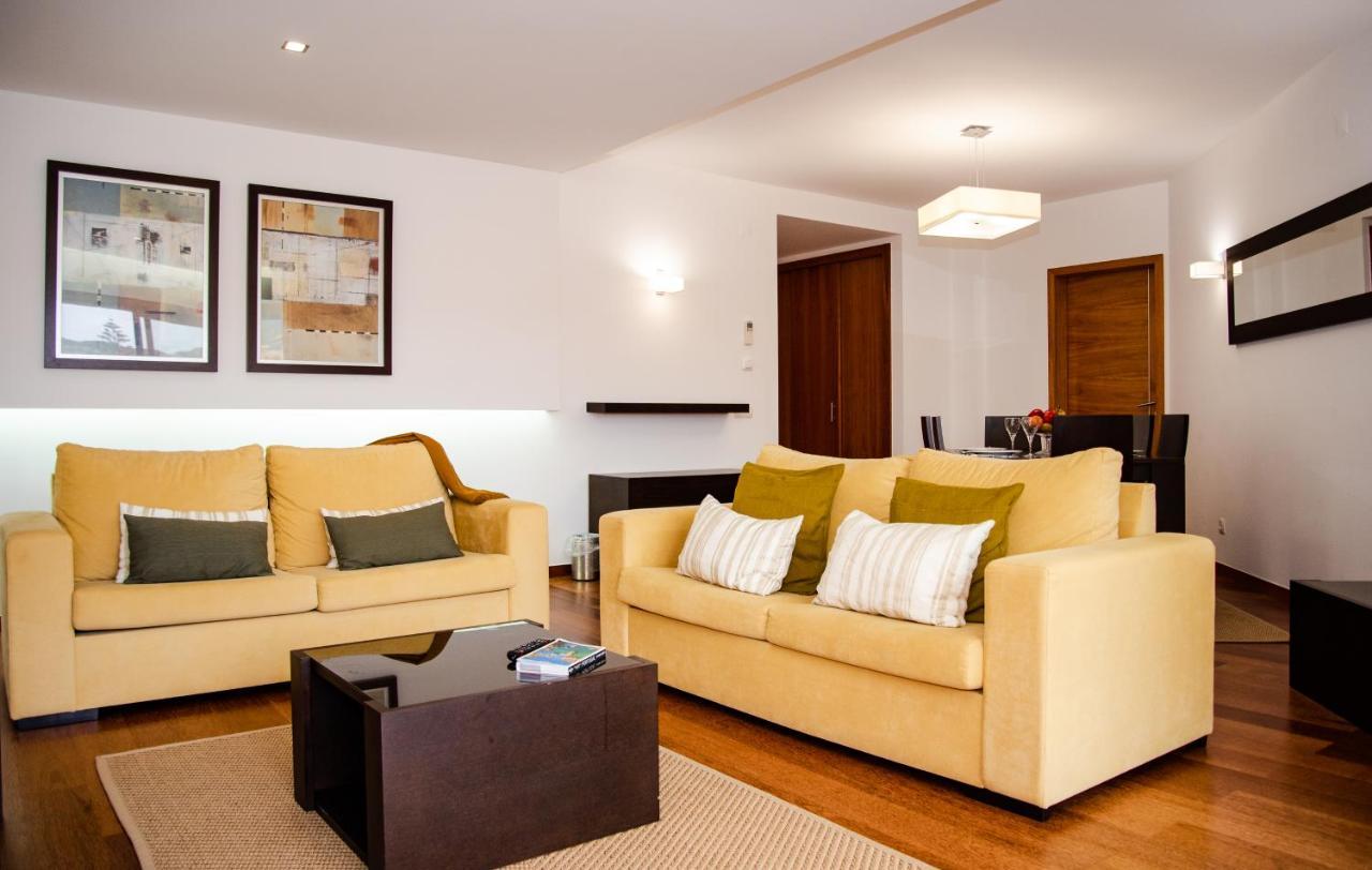 Stunning 2 Bedroom 500m To Apartment *